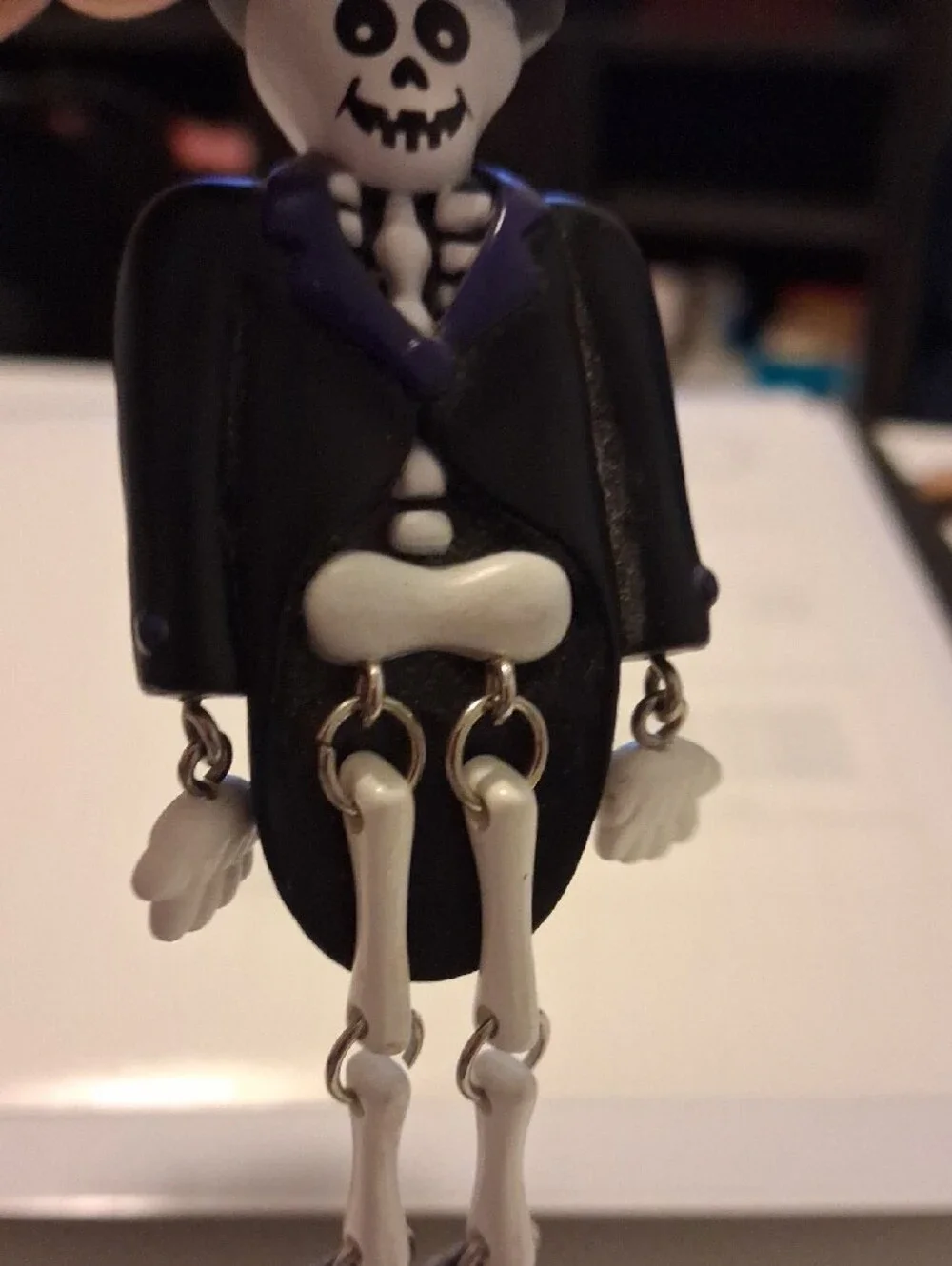 Halloween Vintage 1990's Hallmark Svengoolie Skeleton lapel pin.